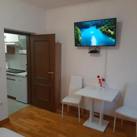 Anagora I Apartament *